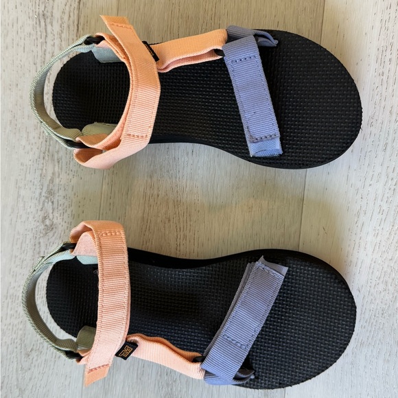 Teva flatform platform universal pastel color sandals women’s size 6 - Picture 8 of 11